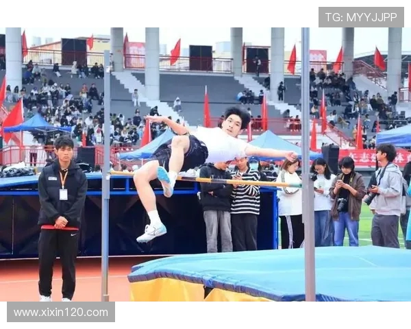 挥汗如雨！安阳 200 名残运会健儿暑期集训冲刺梦想